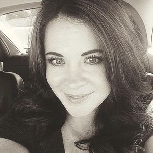 Meet your Posher, Lacy